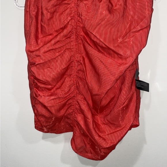 Women’s ghospell red skirt size large NWT - Picture 4 of 4